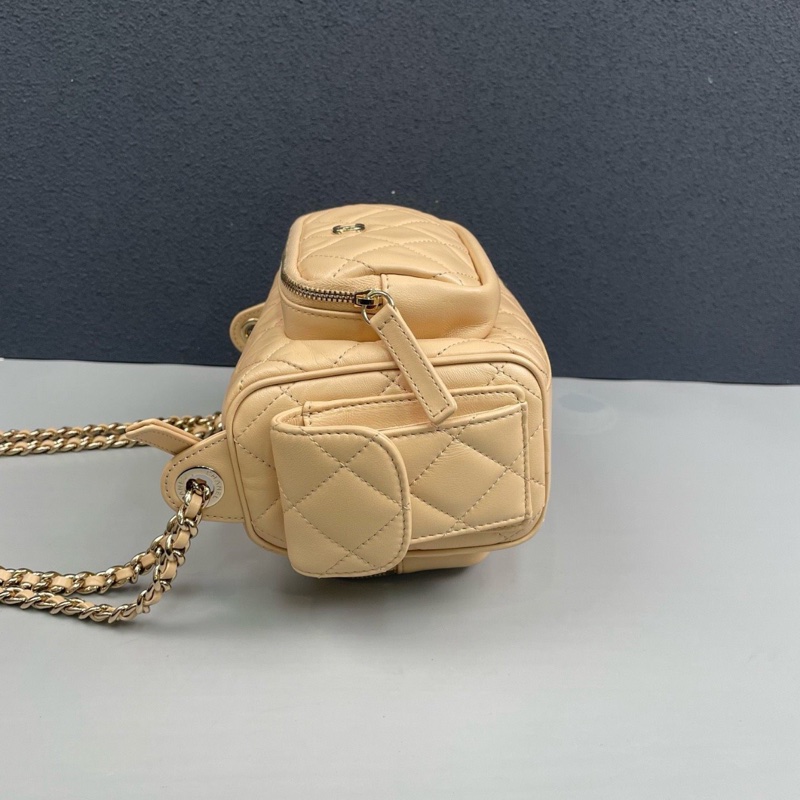 Chanel香奈兒 24K奶茶色全皮相機包 。晶片款-3