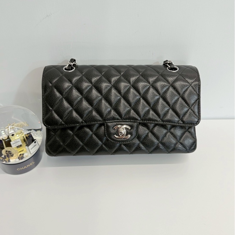 Chanel CF25 黑銀荔枝牛-0