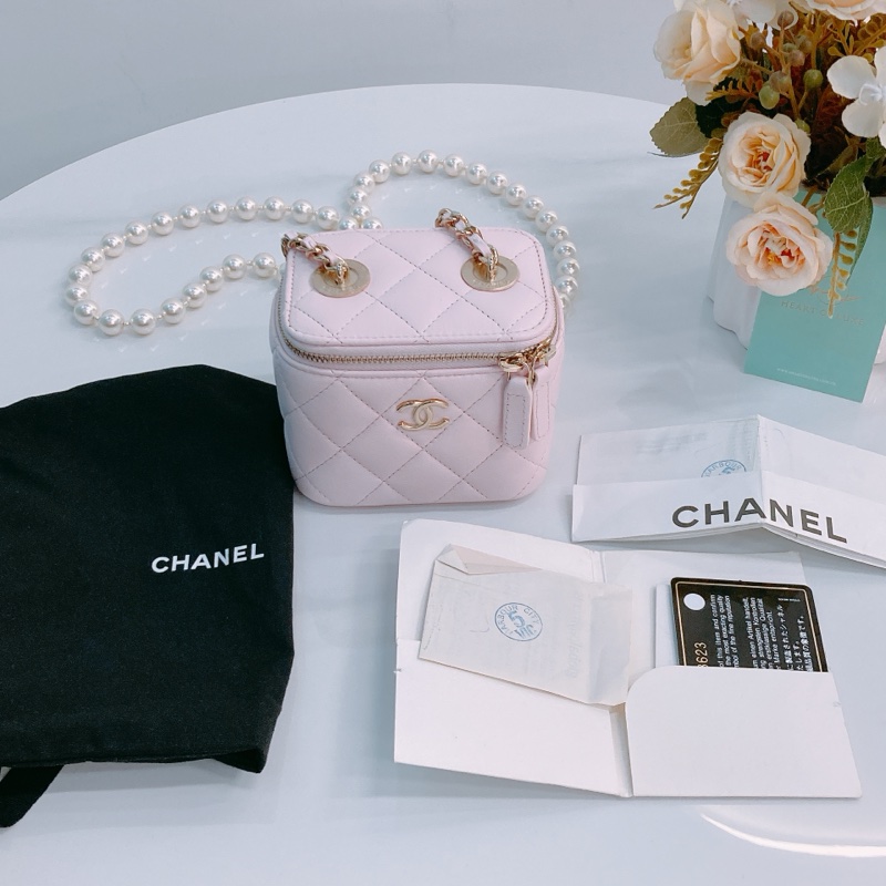 MS0537 CHANEL 香奈兒迷你化妝包珍珠鏈帶VANITY CASE MINI LAMBSKIN WITH PEARL CHAIN-10