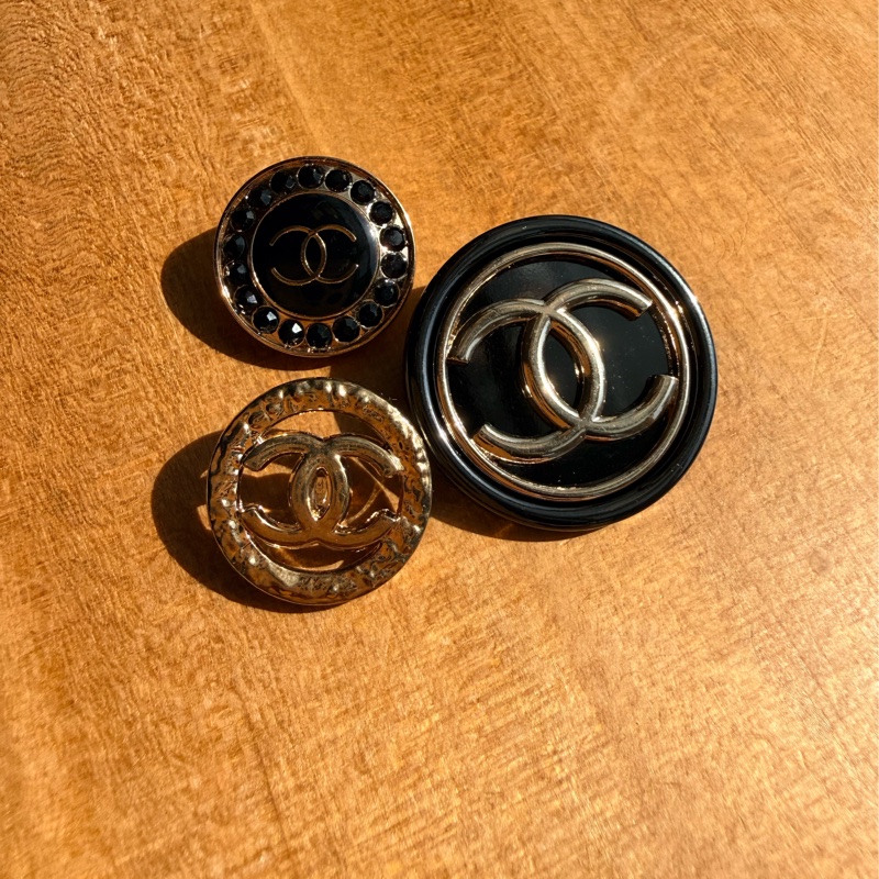 Chanel鈕扣-0