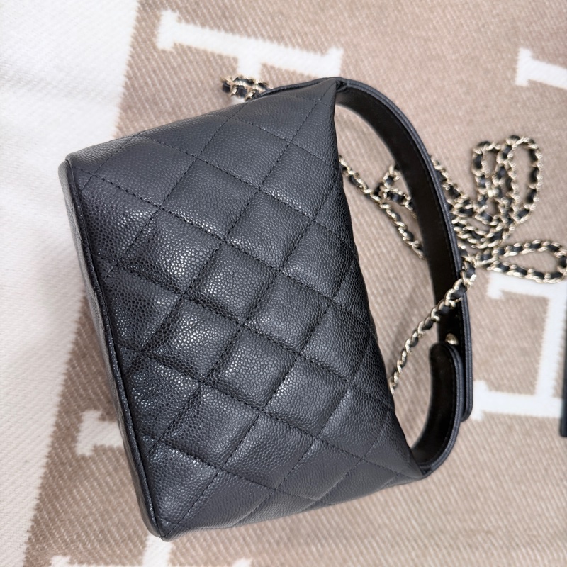 ❤️CHANEL❤️ 黑金牛皮魚子醬 飯盒包 可愛不得了❤️95成新-6