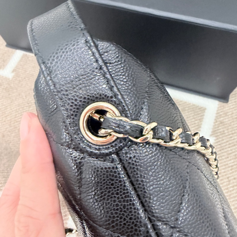 ❤️CHANEL❤️ 黑金牛皮魚子醬 飯盒包 可愛不得了❤️95成新-11