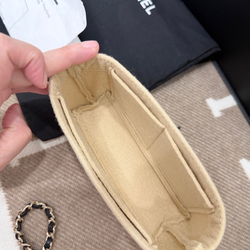 ❤️CHANEL❤️ 黑金牛皮魚子醬 飯盒包 可愛不得了❤️95成新-17