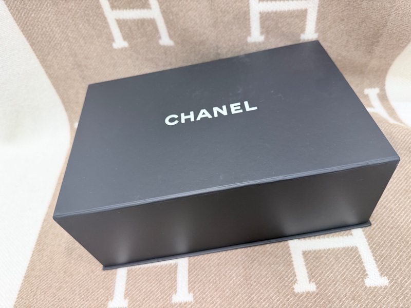❤️CHANEL❤️ 黑金牛皮魚子醬 飯盒包 可愛不得了❤️95成新-18