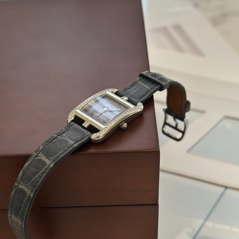 HERMES Cape cod鑽石圈錨鍊錶盤腕錶 - 31 鱷魚皮風暴藍-6