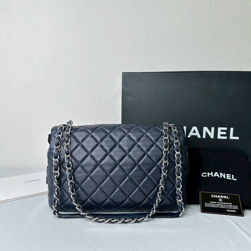 CHANEL Easy coco牛皮深藍鏈帶包-1