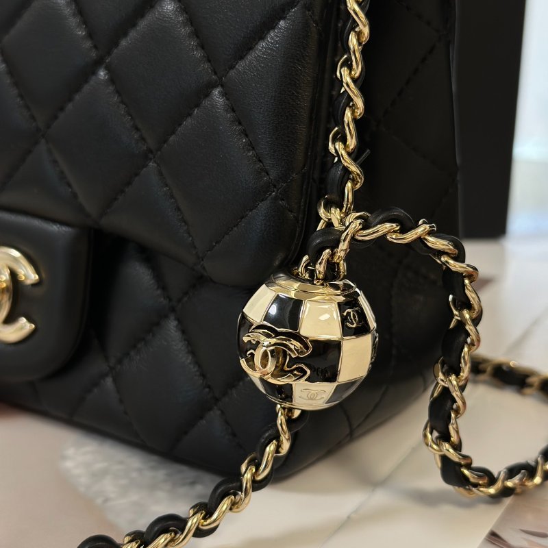 CHANEL 經典口蓋包方胖子 17 - 足球黑金-8
