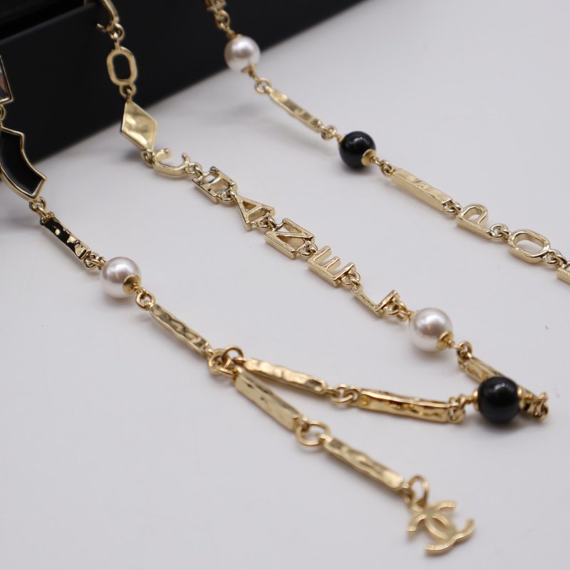 CHANEL 26X字母珍珠元素長項鍊-3