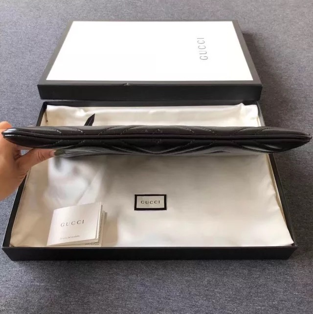 Gucci 女士 GG Marmont絎縫手拿包均碼碼30cm*20cm-6