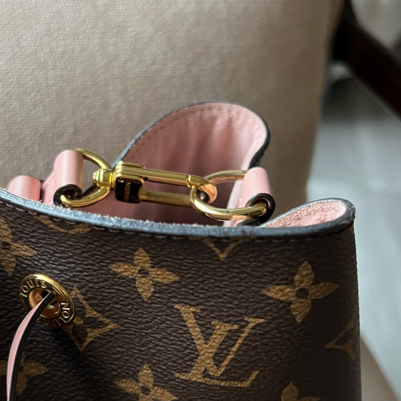 LOUIS VUITTON Neonoe水桶包 - MM粉-29