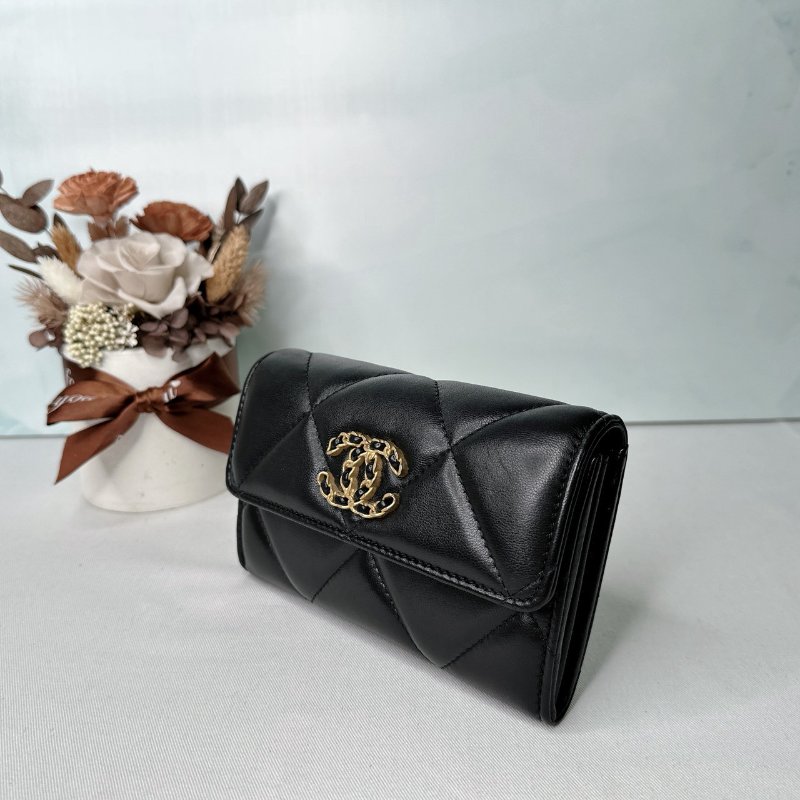 CHANEL 19羊皮翻蓋中夾-2