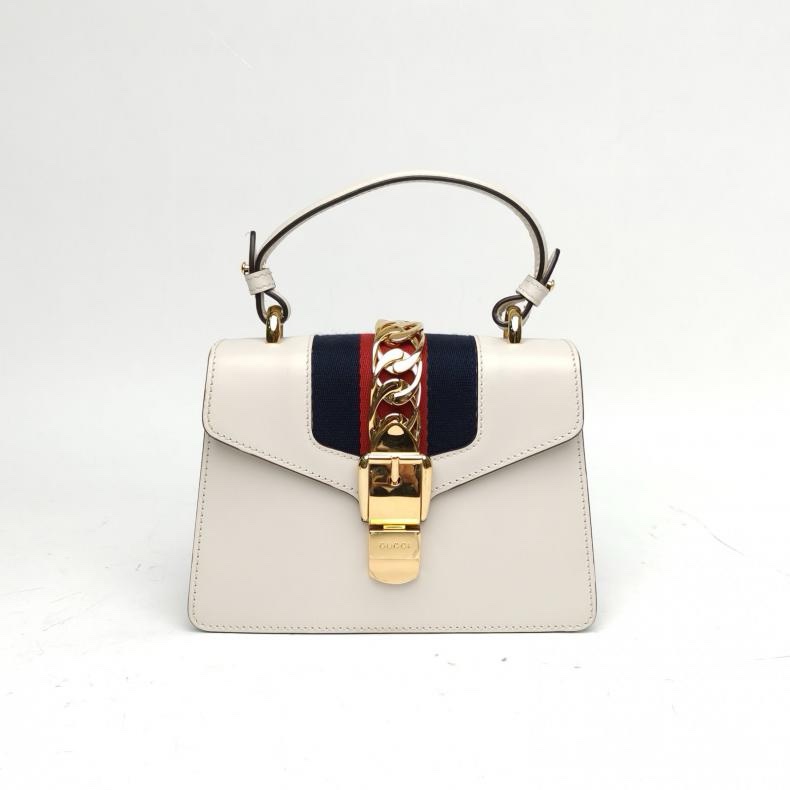 GUCCI Sylvie塞爾維亞絲帶包皮手帶Mini20白色牛皮金扣肩背包-0
