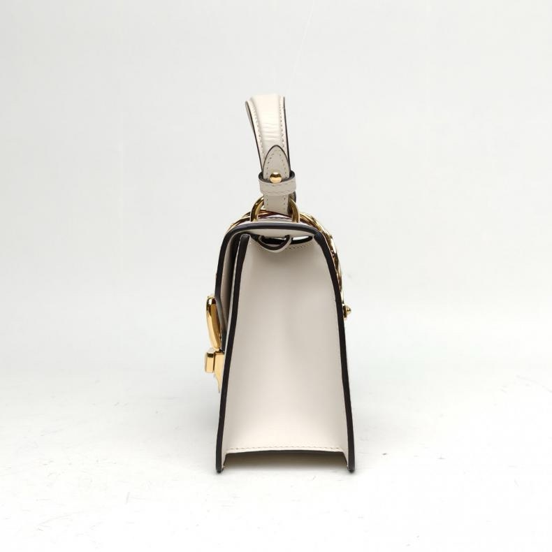 GUCCI Sylvie塞爾維亞絲帶包皮手帶Mini20白色牛皮金扣肩背包-1