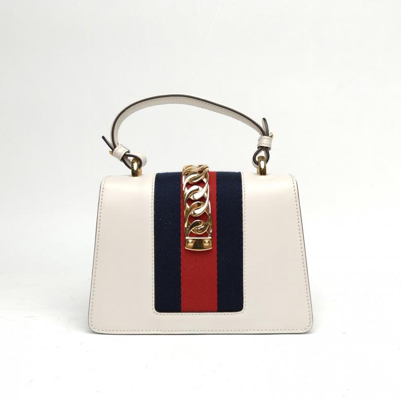 GUCCI Sylvie塞爾維亞絲帶包皮手帶Mini20白色牛皮金扣肩背包-2