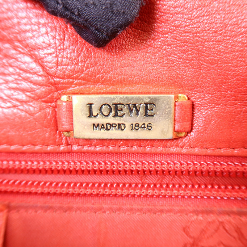 LOEWE 羊皮皮革Shoulder Bag金扣手挽袋-6