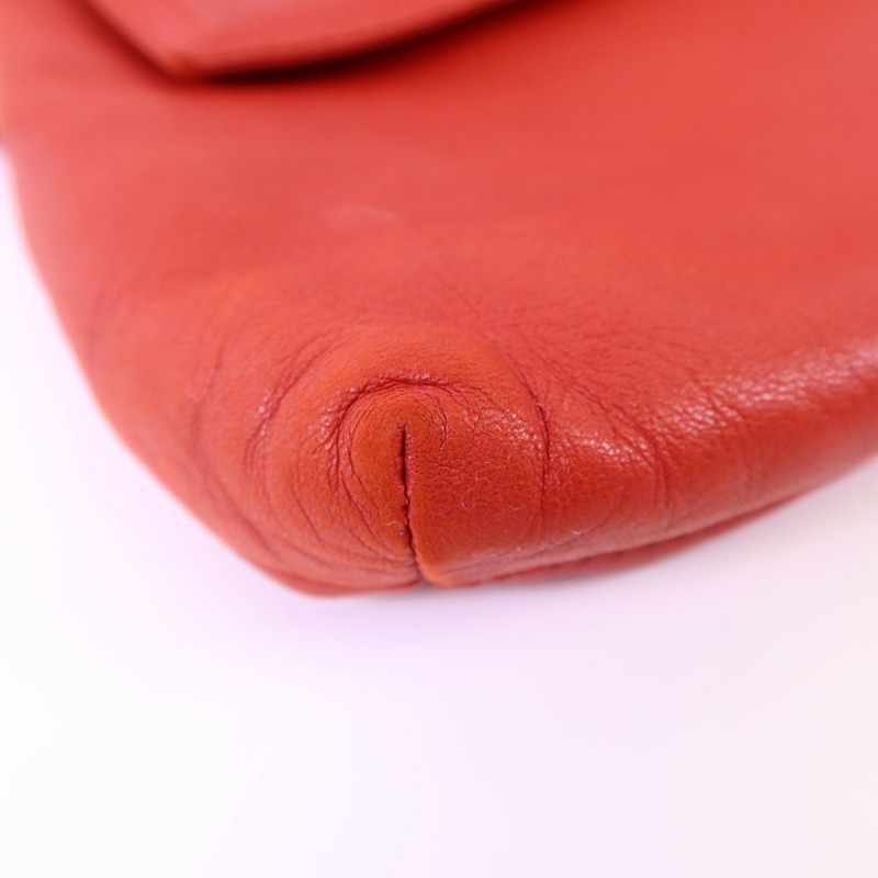 LOEWE 羊皮皮革Shoulder Bag金扣手挽袋-12