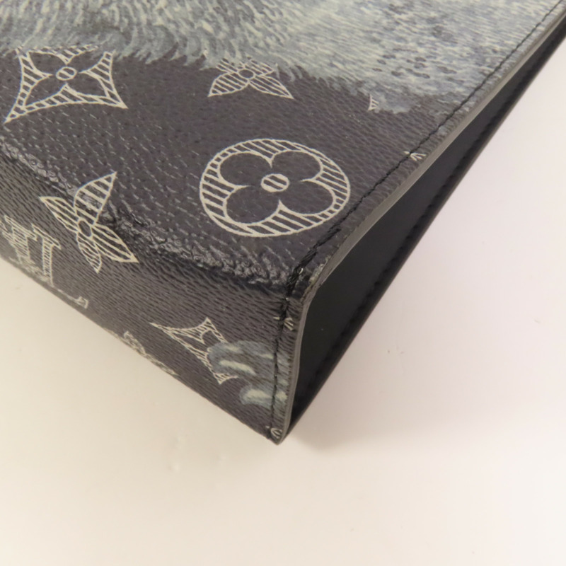 LOUIS VUITTON Savane Monogram Pochette Voyagay銀扣手拿包-9