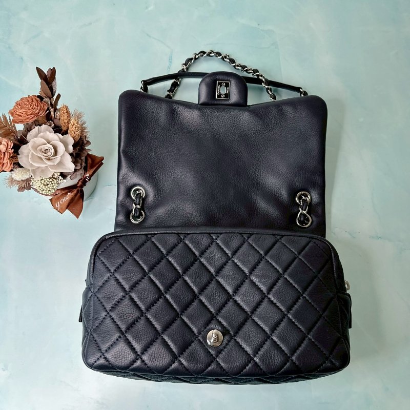 CHANEL Easy coco深藍色鏈帶包-4