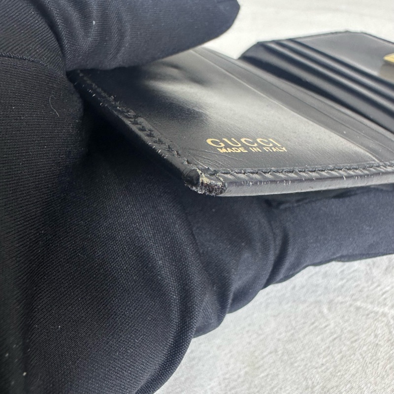 GUCCI 中古 黑色金扣G LOGO 短夾-17