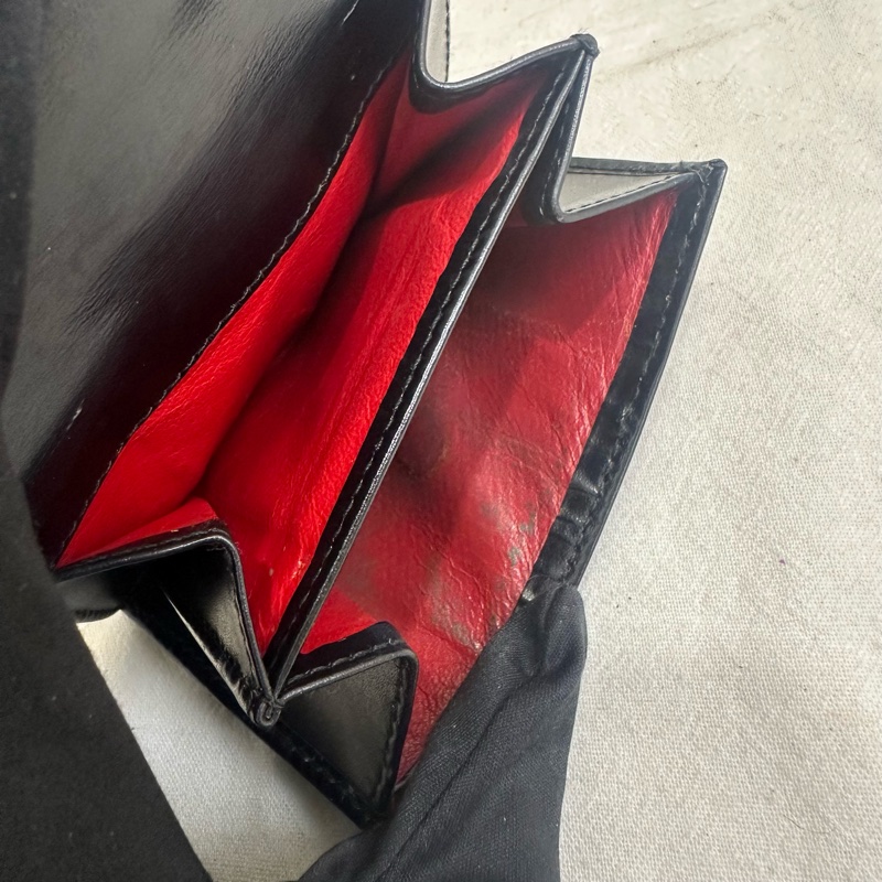 GUCCI 中古 黑色金扣G LOGO 短夾-21