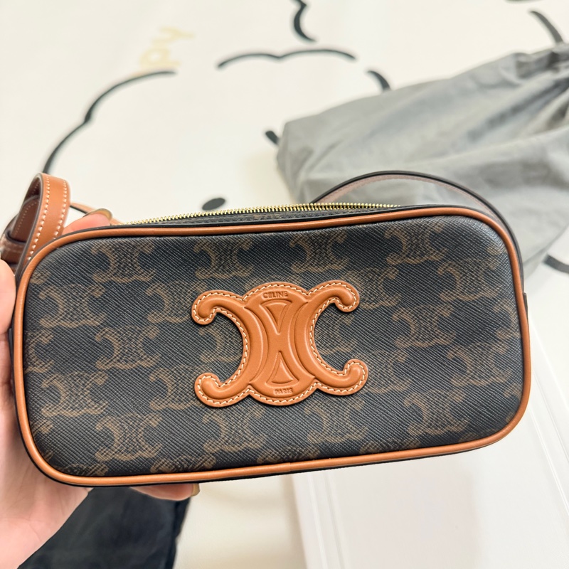 Celine 相機包-0