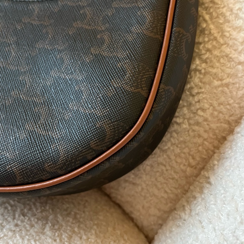 CELINE 凱旋帆布AVA腋下包-1