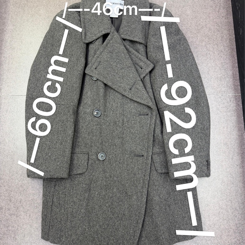 Issey mlyake men 大褸-4