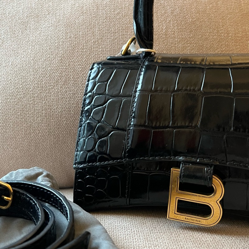 Balenciaga 閃亮小牛皮鱷魚壓紋沙漏包 - XS黑金-1