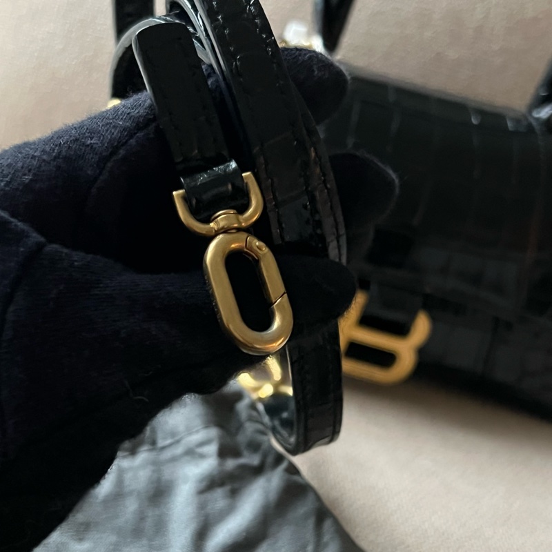 Balenciaga 閃亮小牛皮鱷魚壓紋沙漏包 - XS黑金-21