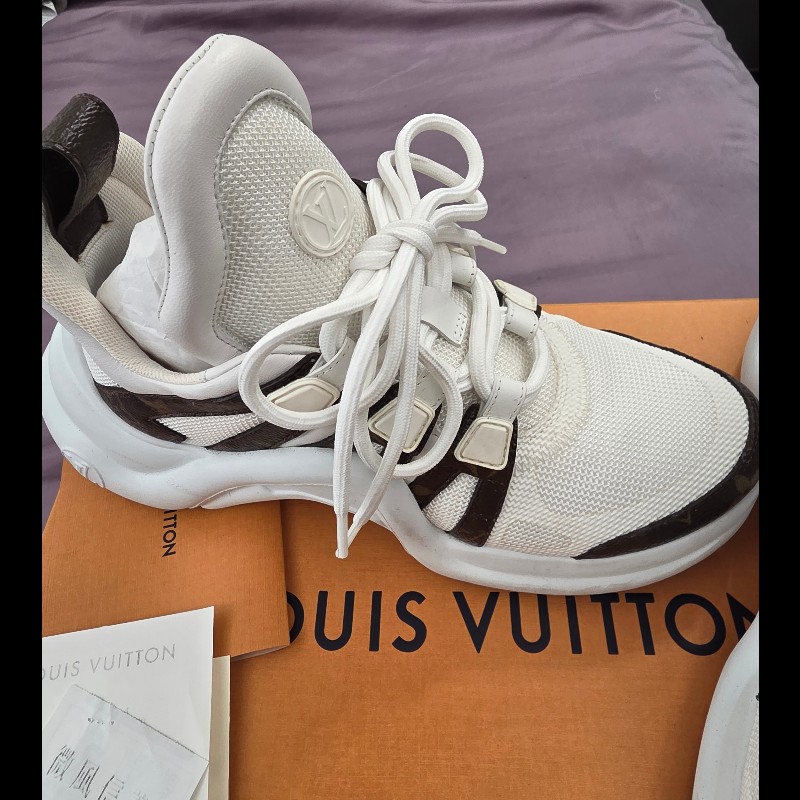 Lv新款老爹鞋37號-2