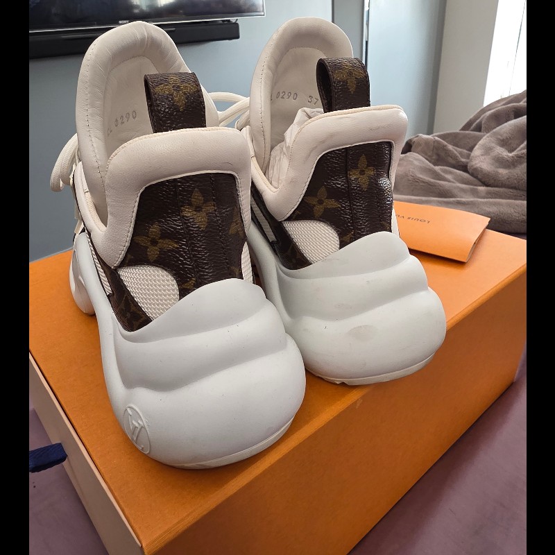 Lv新款老爹鞋37號-6