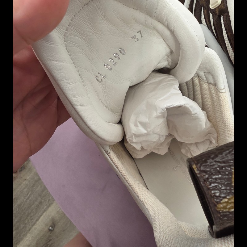 Lv新款老爹鞋37號-9