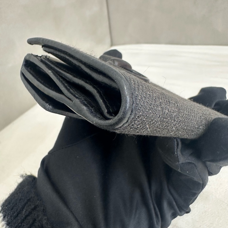 Gucci 中古黑色馬銜扣老花領錢袋短夾-6