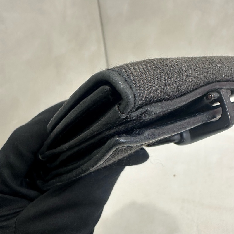 Gucci 中古黑色馬銜扣老花領錢袋短夾-8