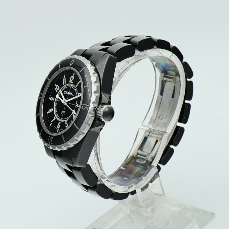 CHANEL J12 H0682-3