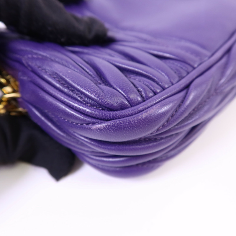 Miu Miu 羊皮皮革Handbag金扣手挽袋-13