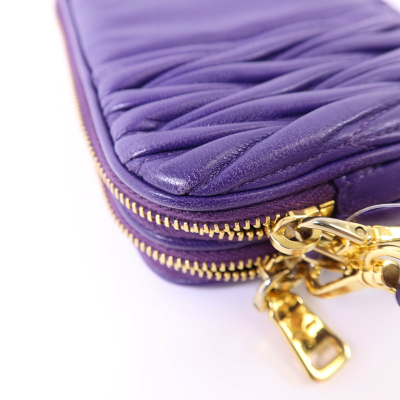 Miu Miu 羊皮皮革Handbag金扣手挽袋-15