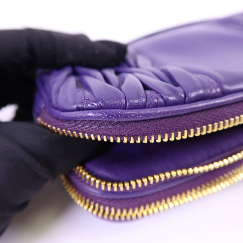 Miu Miu 羊皮皮革Handbag金扣手挽袋-16