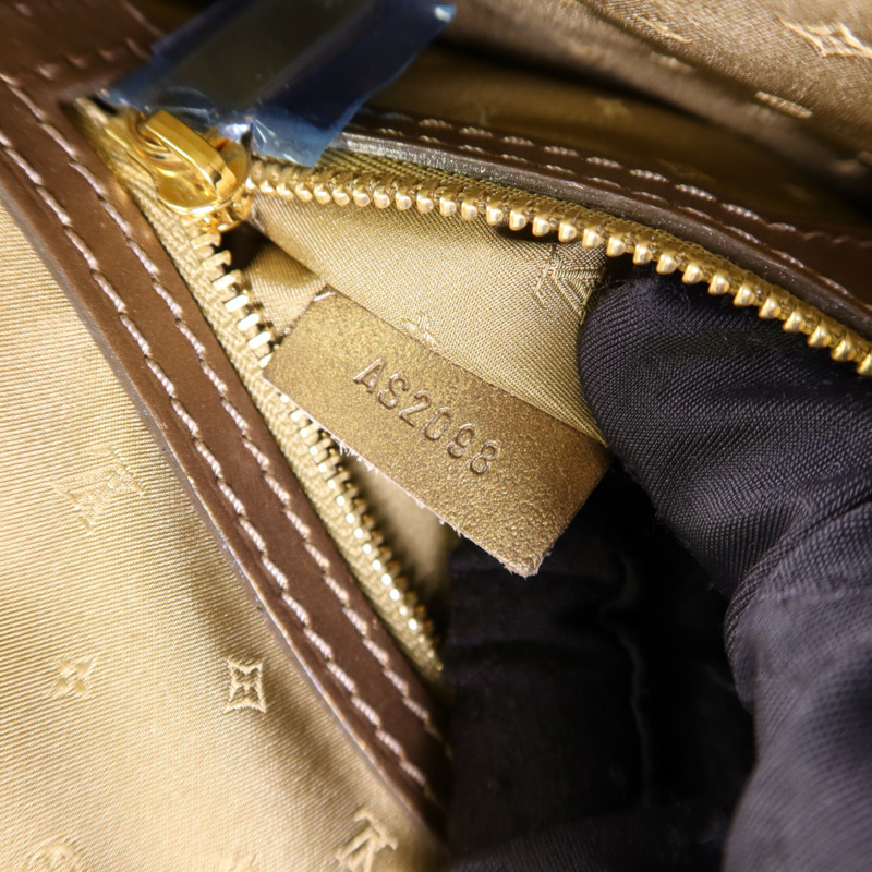 LOUIS VUITTON Suhali Lockit PM金扣手挽袋-7