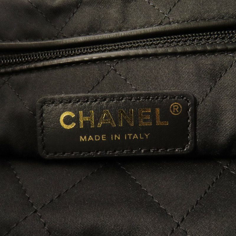 CHANEL Chanel 22 Small金扣鏈帶肩背袋-9
