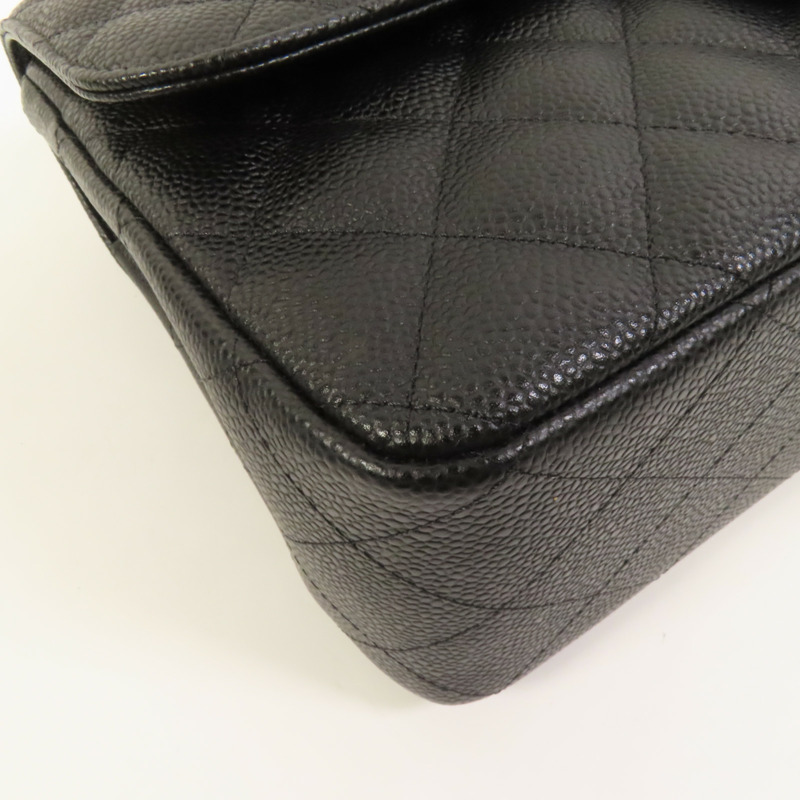 CHANEL 牛皮皮革Classic Large金扣肩背袋-11