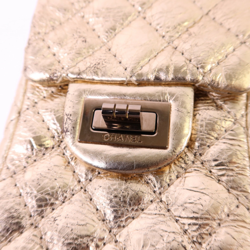 CHANEL 牛皮皮革2.55 Phone Bag鏈帶肩背袋-9