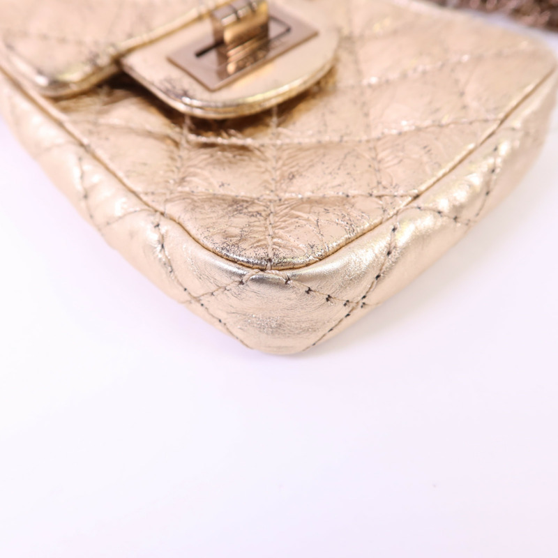 CHANEL 牛皮皮革2.55 Phone Bag鏈帶肩背袋-11