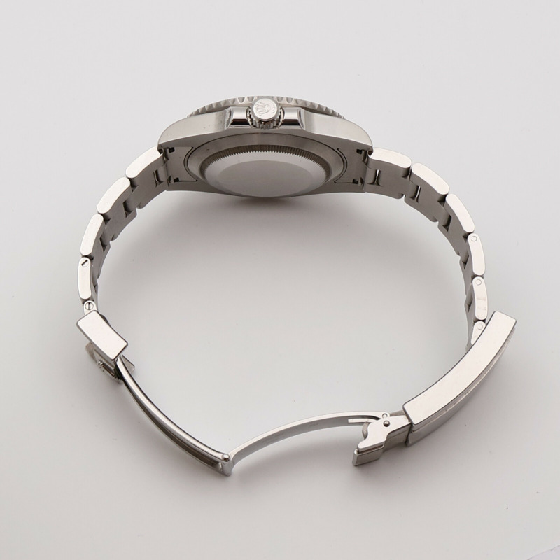 ROLEX Submariner Date 116610LN-5