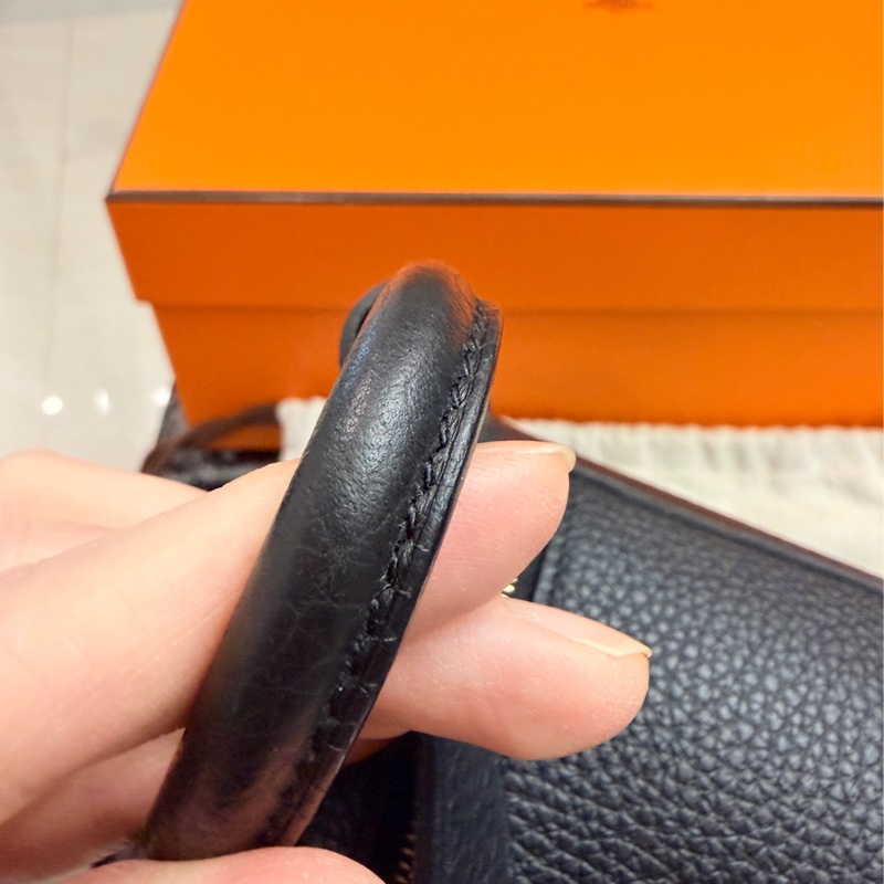Hermes 愛馬仕 mini Lindy 黑金 Z刻-7
