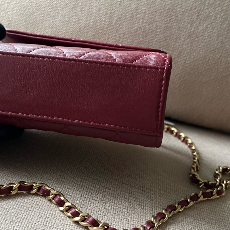 CHANEL 23B珍珠手柄中號鏈包 - 暗紅金-5