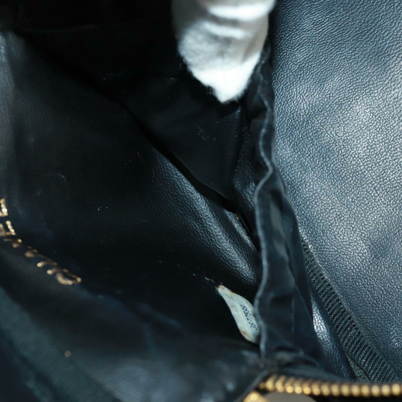 【日本直送】香奈兒魚子醬皮黑金CC標誌化妝包 Auth 157593V-22