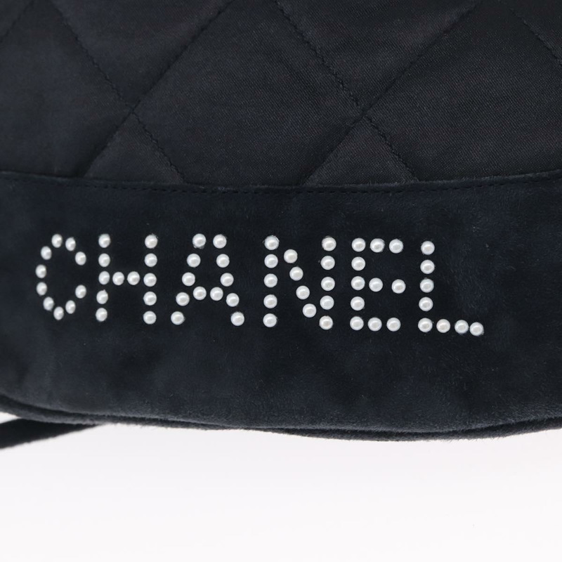 【日本直送】香奈兒 (CHANEL) 絎縫緞面海軍藍雙排扣背包,附CC標誌,貨號ka1497-17