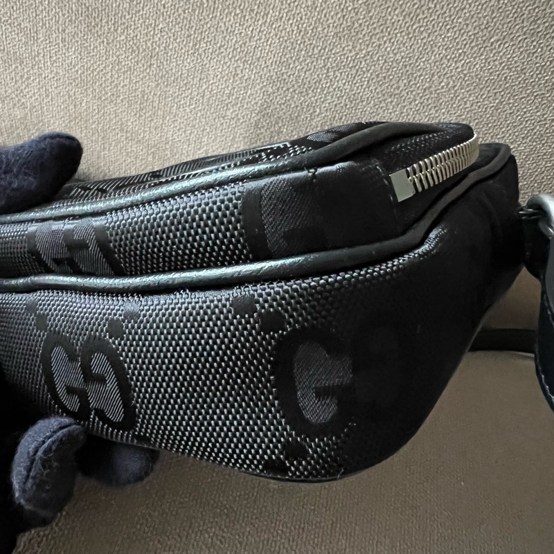 GUCCI Off the grid 斜背包 老花相機包(黑)-8