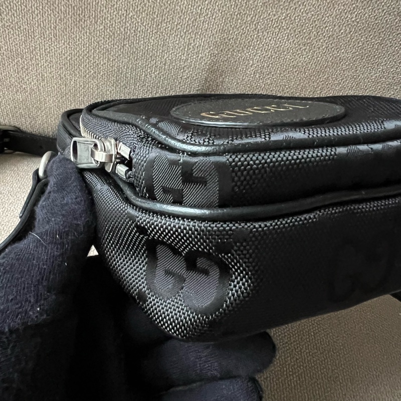 GUCCI Off the grid 斜背包 老花相機包(黑)-9
